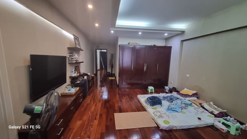 Bán nhà mặt phố thanh xuân, gần ngã tư sở kinh doanh sầm 6787946