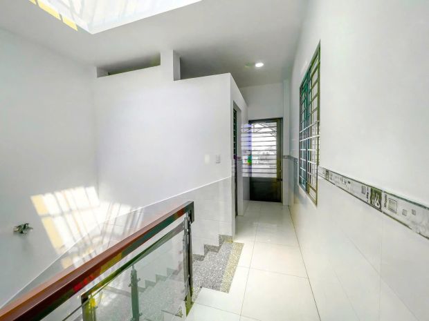 Bán nhà mặt tiền  183 hà huy giáp, quận 12 6788038