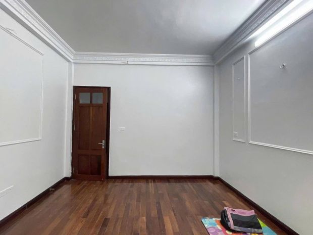 Ôtô đô cưa phô thai ha 4550m x5 tâng,măt tiên 4.5m 6788214