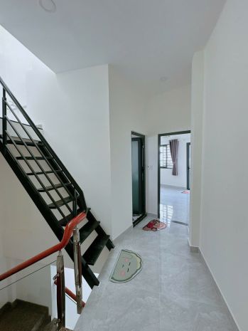 Sát mặt tiền vĩnh khánh q4
ngang 3.5 dài 14.5  nhà mới 6788338