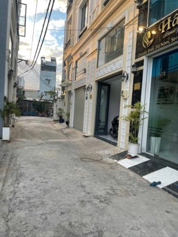 Đất đẹp huỳnh tán phát quận 7  giá tốt  51m2 5x10.1 6788368