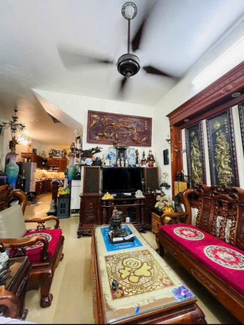 Bán nhà mặt đường 195,  diện tích 69m,5tang 6788865
