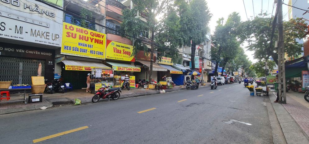 Cho thuê nhà mặt tiền chợ hiệp tân 68m²,3lầu 6789523