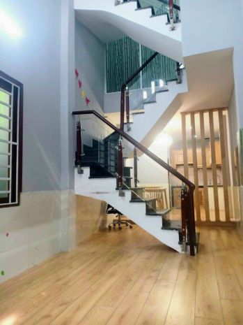 Bán nhà ngon , phước long, tp hcm, dt 160m2, 3 tầng, 14 6789718