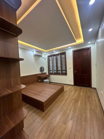 Bán nhà ngọc thụy 34m2,  6 tầng, thang máy, full nội thất 6790310