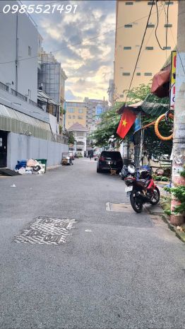 Bán nhà khu phân lô vip sát sân bay tsn, tân bình  giá 6790327