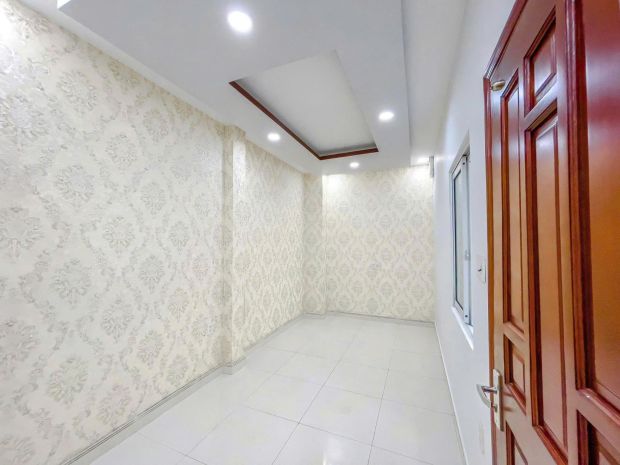 Bán nhà mặt tiền hà huy giáp 17 tỷ 6790458