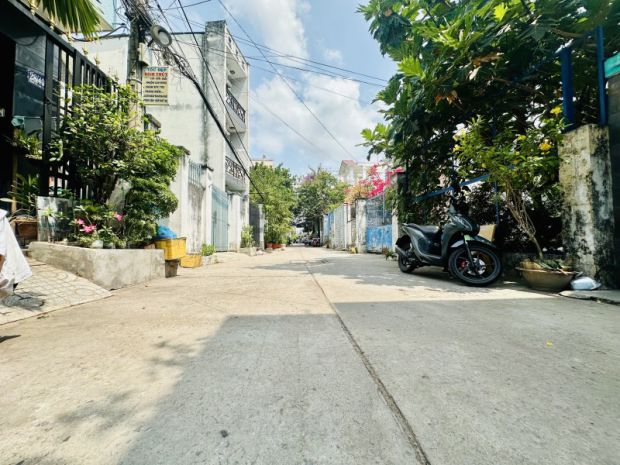 Bán nhà hẻm xe tải quận 8  ngang 6.3m, diện tích 173m2 - 6791600