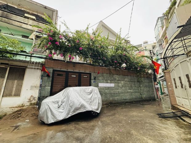 Bán nhà hẻm xe hơi 22113 lê văn sỹ, p13, q3 6792201