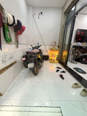 Nhà 2 tầng đường ba đình gần cầu nguyễn tri phương p9 q8 6794088