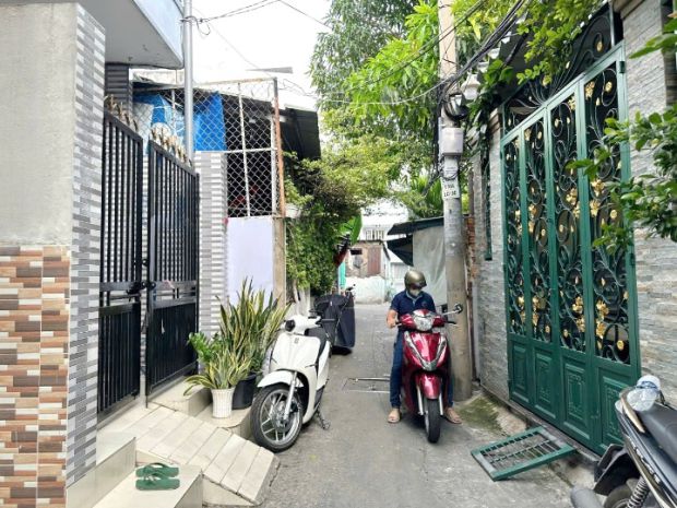 Nhà 2 tầng đường ba đình gần cầu nguyễn tri phương p9 q8 6794090