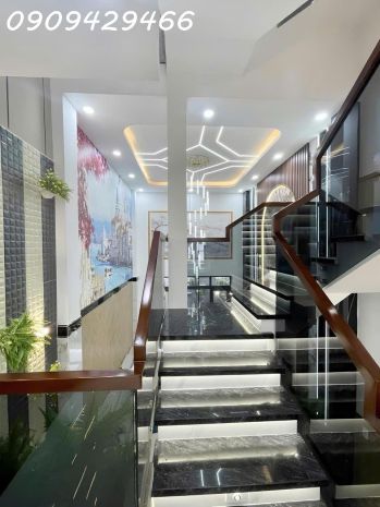 5,1 tỷ  quận 7  hẻm xe hơi  sổ hồng riêng  gần nguyễn 6795529