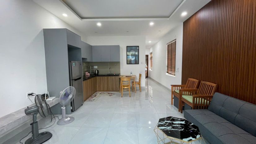 Cơ hội hiếm: nhà 2 tầng 2 mặt tiền gần biển phạm văn đồng 6796993