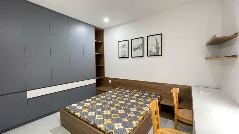 Cơ hội hiếm: nhà 2 tầng 2 mặt tiền gần biển phạm văn đồng 6796996
