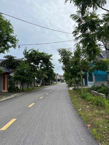 Chính chủ bán lô đất p. đông sơn 6797379