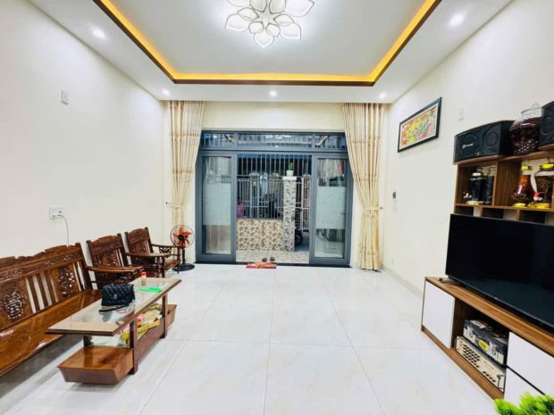 Nhà 3 tầng 3 mê kiệt ô tô tôn đản gần chợ hòa an  sát cầu 6797581