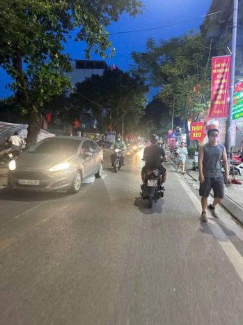 Hot!!! chỉ 260 triệu m có nhà ngõ 164 đội cấn 121m 4 tầng 6798317