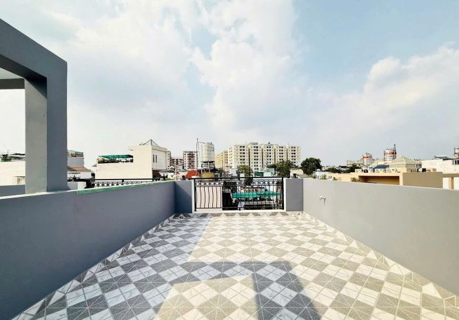 Bán nhà 1 trệt 3 lầu đường hồ văn long  bình tân 6798631