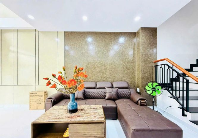 Bán nhà 1 trệt 3 lầu đường hồ văn long  bình tân 6798633