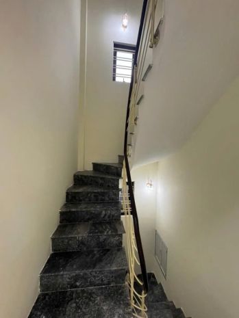 Bán nhà đê trần khát chân 2832m2. 4 tầng. mặt tiền 4m. giá 6799195