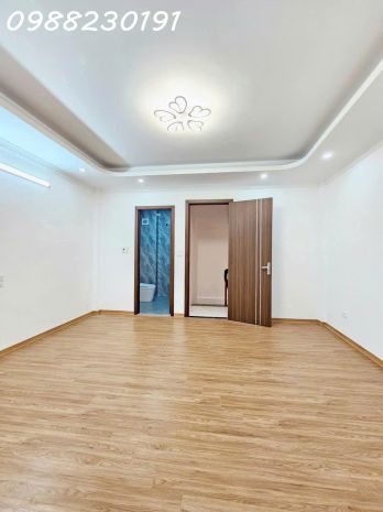 Bán nhà ngô gia tự 30m2 5 tầng xây mới gần ô tô tránh giá 6799282