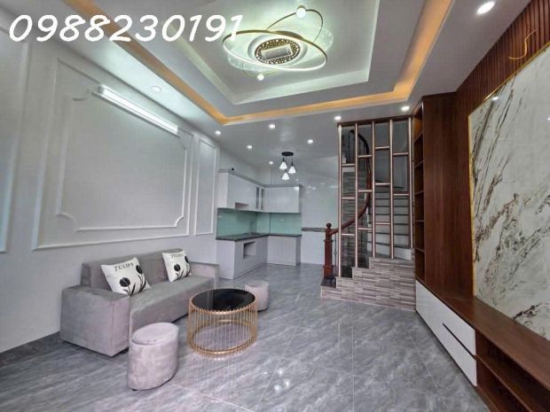 Bán nhà ngũ nhạc hoàng mai 32m2 5 tầng full nội thất gần ô 6799347