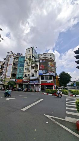 Hiếm  góc 2mt lê lai  trung tâm bến thành  cách bùi viện 6799867