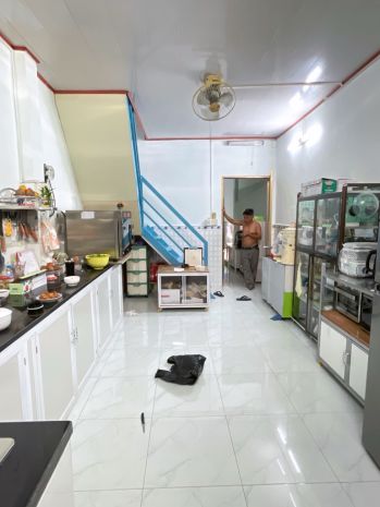Mặt tiền kinh doanh,phạm thế hiển  80m²  12 tỷ  phường 6799999