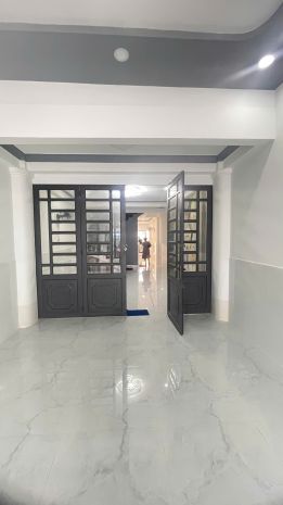 Cho thuê nhà mặt tiền tỉnh lộ 10  vị trí vàng kinh doanh 6801095