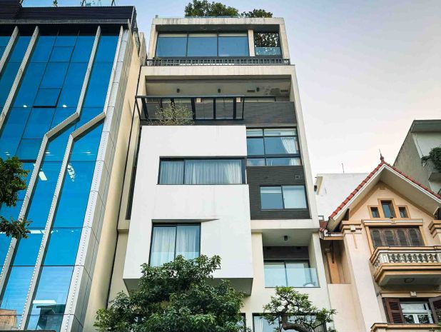 Bán tòa 9 tầng- văn phòng- kinh doanh- gần mặt phố khuất 6801566