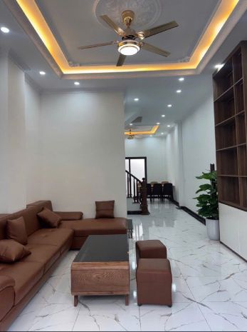Chủ cần tiến bán gấp thang máy gara ô tô vào nhà 60m2 - 6 6802215
