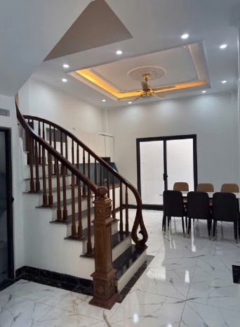 Chủ cần tiến bán gấp thang máy gara ô tô vào nhà 60m2 - 6 6802217