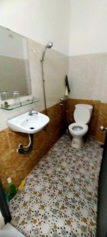 Bán nhà phường 15 , quận 8, 4 lầu, 4pn , 
ngang 7m chỉ 4,8 6802504