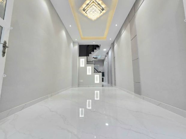 Nhà bán, khu vip bàu cát  đồng đen  hẻm xe hơi  4 tầng 6802713