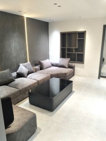 O tô đỗ cửa - trung tâm ba đình- gần lotte - deawo- vạn bảo 6803313