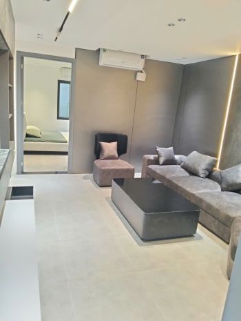 O tô đỗ cửa - trung tâm ba đình- gần lotte - deawo- vạn bảo 6803314