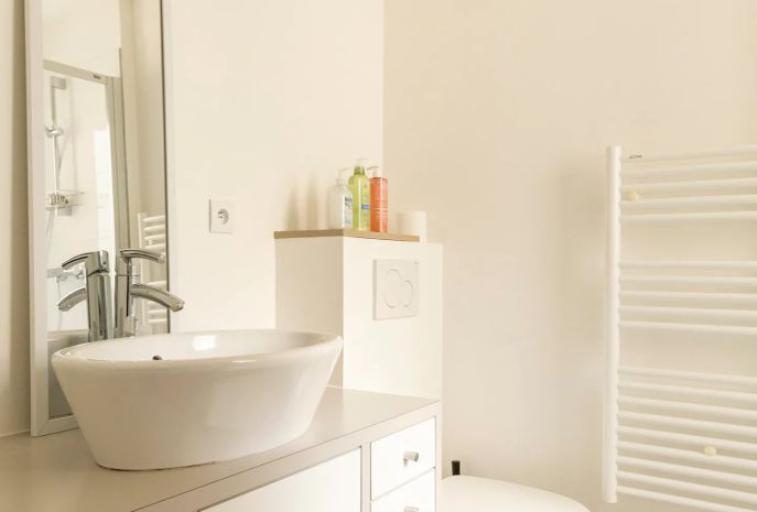 Bán toà 8 nổi- 1 hầm, 110m, 32 phòng, gần mp trung kính, 6803626