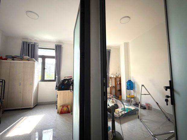 Bán nhà 3 tầng hẻm xe hơi 45m2 chỉ 4,2 tỷ gần chợ tam hà 6803726