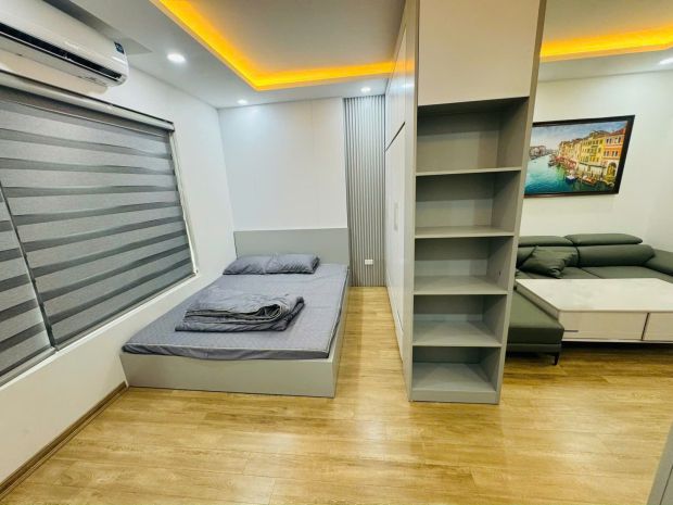 Bán nhà 10 tầng mới thang máy mặt phố đội nhân ba đình kinh 6804002
