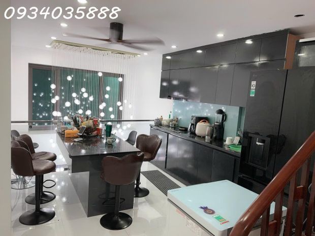 Bán nhà 6 tầng  phố kẻ tạnh, thạch bàn  long biên 6804383