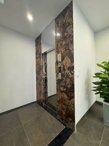 Bán nhà đẹp ngọc thuỵ- long biên,55m, thang máy- nhỉnh 13 tỷ 6804661