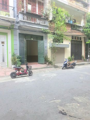 Cho thuê tầng 1 làm kho, văn phòng, cửa hàng tại khu đô thị 6805299