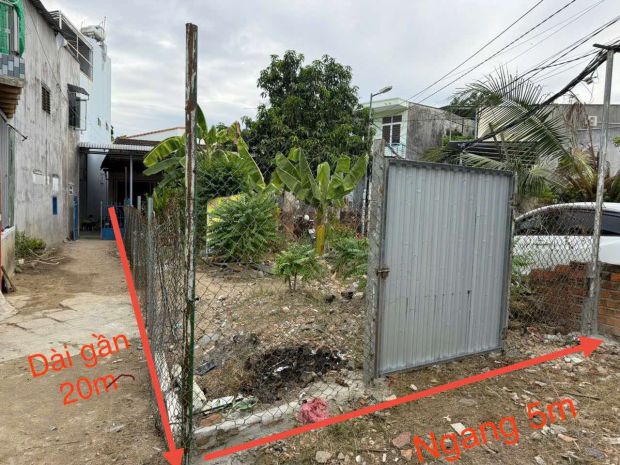 - bán lô đất có 1 0 2,đẹp tuyệt trần,bốn mặt tiền,sát bên 6805482