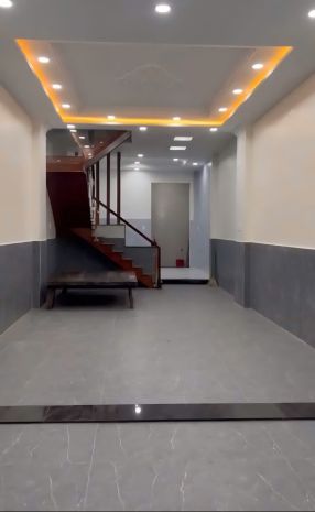 Mặt tiền kinh doanh  khu bàu cát  tân bình  2 tầng 6805978