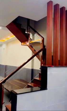 Mặt tiền kinh doanh  khu bàu cát  tân bình  2 tầng 6805980