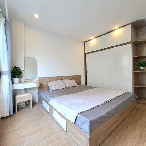 Bán nhà thạch bàn ,nguyễn văn linh long biên  45m²  6 6806219