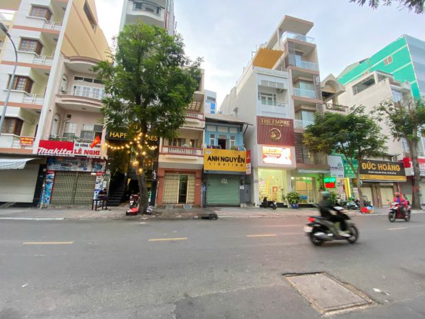 Chính chủ bán mặt tiền trịnh văn cấn, p.cầu ông lãnh, q.1. 6806396