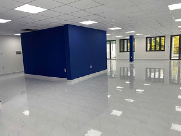 Cho thuê văn phòng vip  kdc  kcn tân đức 6807580