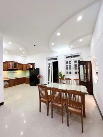 Biệt thự mặt tiền đường số 9 kdc ấp 5 phong phú bình hưng 6807660