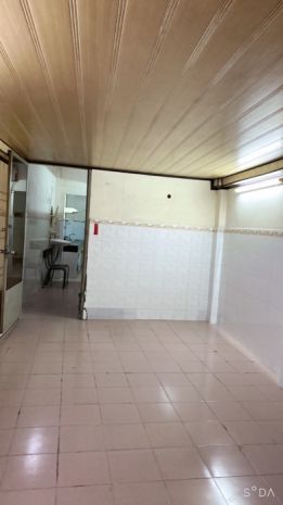 Bán nhà ngay chợ xóm củi 5x20, dòng tiền 33tr tháng, giáp 6808357